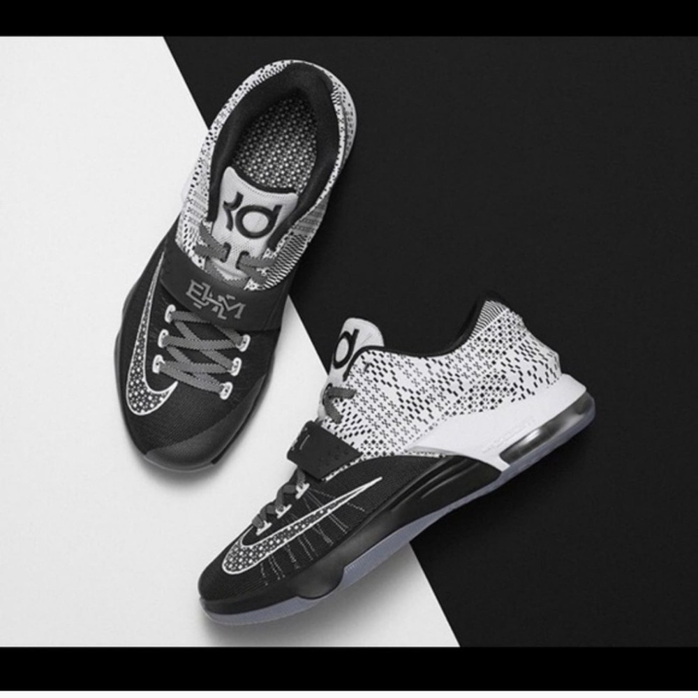RARE Limited Edition Nike KD Vll BHM GS Black History Month Sneakers 7Y W8.5 M7